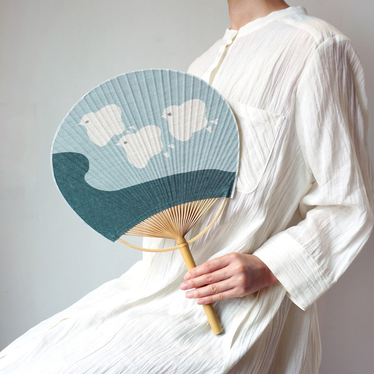 Japanese Uchiwa Fan / Ramie / Plover / W28xH40cm