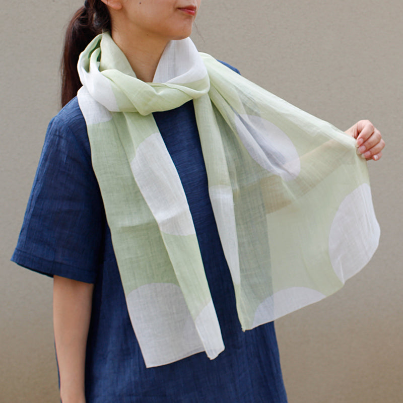Organdy Stall (Scarf) / Dot pattern / Gray Green / Ramie