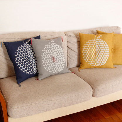Zabuton (Japanese Cushion) / Turtle-Shell-Apple / Gray / W42xH45cm