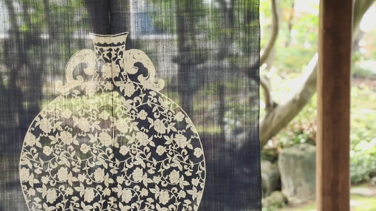 Japanese Curtain (Noren) / Ramie / Vase / Navy / W90xH120cm – IONO